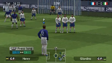 Pro Evolution Soccer 5 (EU) screen shot game playing